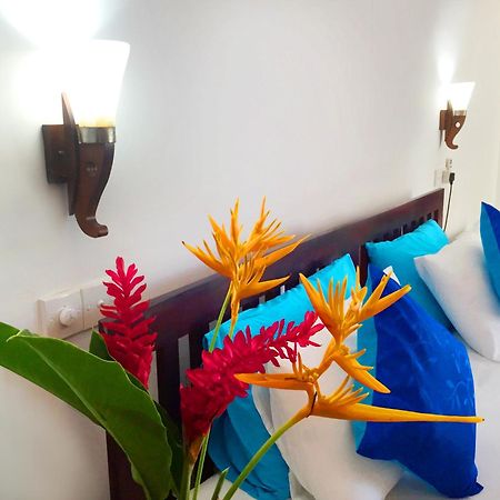 Blue Sky Beach Resort Unawatuna Zewnętrze zdjęcie