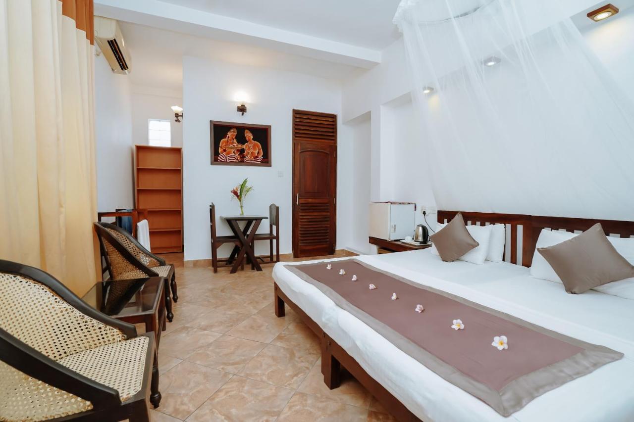 Blue Sky Beach Resort Unawatuna Zewnętrze zdjęcie
