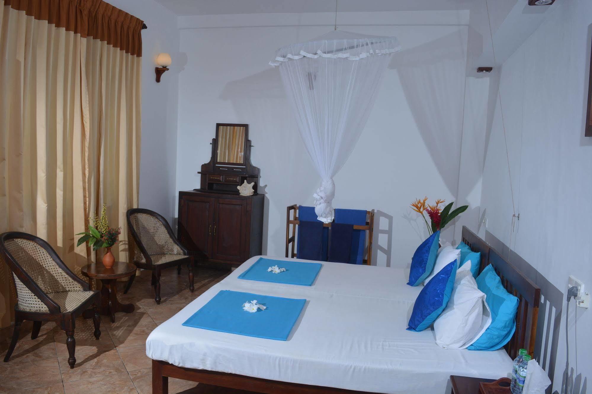 Blue Sky Beach Resort Unawatuna Zewnętrze zdjęcie